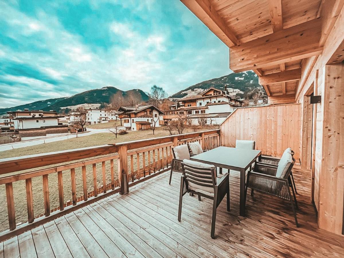 Gletscherblickstube - Sunny Balcony & Car Park By Alpenluxus Appartements Fuegen Luaran gambar