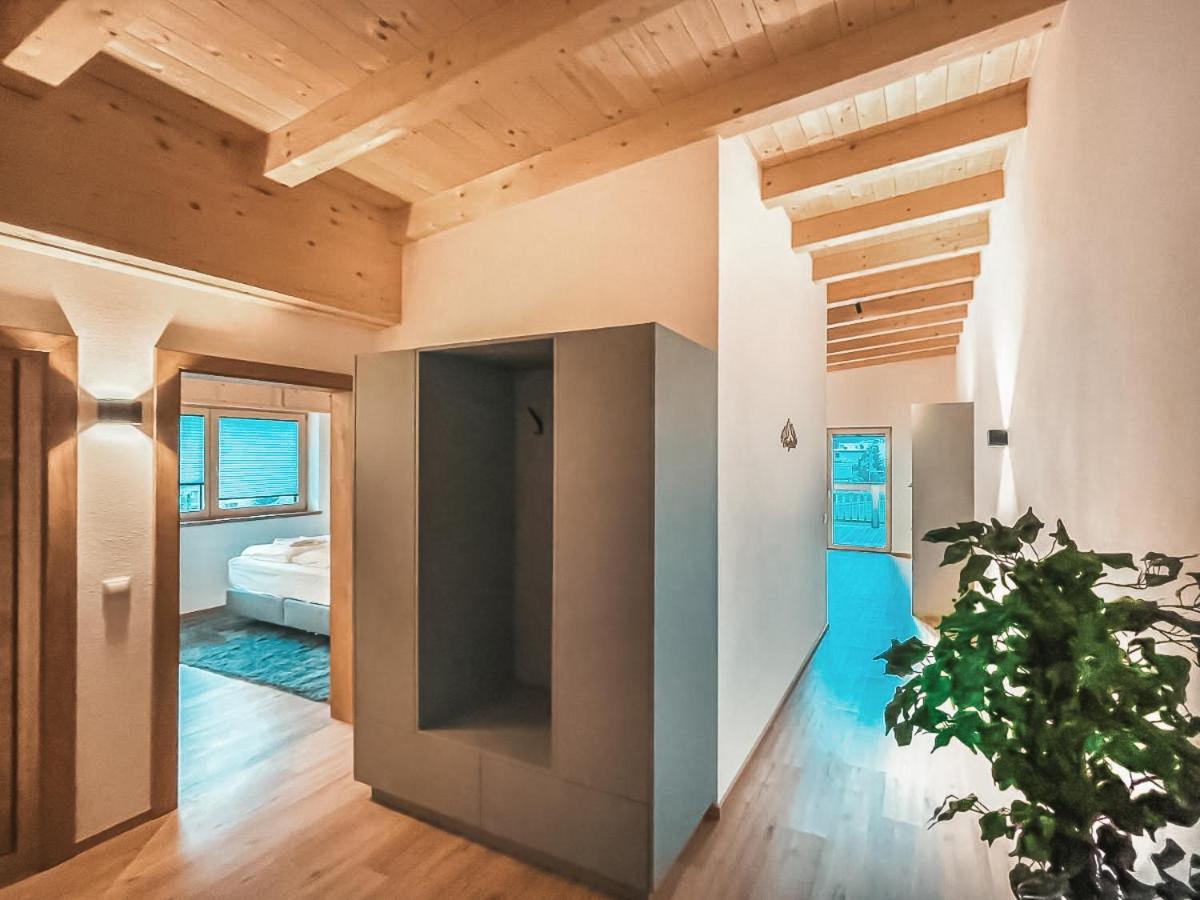 Gletscherblickstube - Sunny Balcony & Car Park By Alpenluxus Appartements Fuegen Luaran gambar